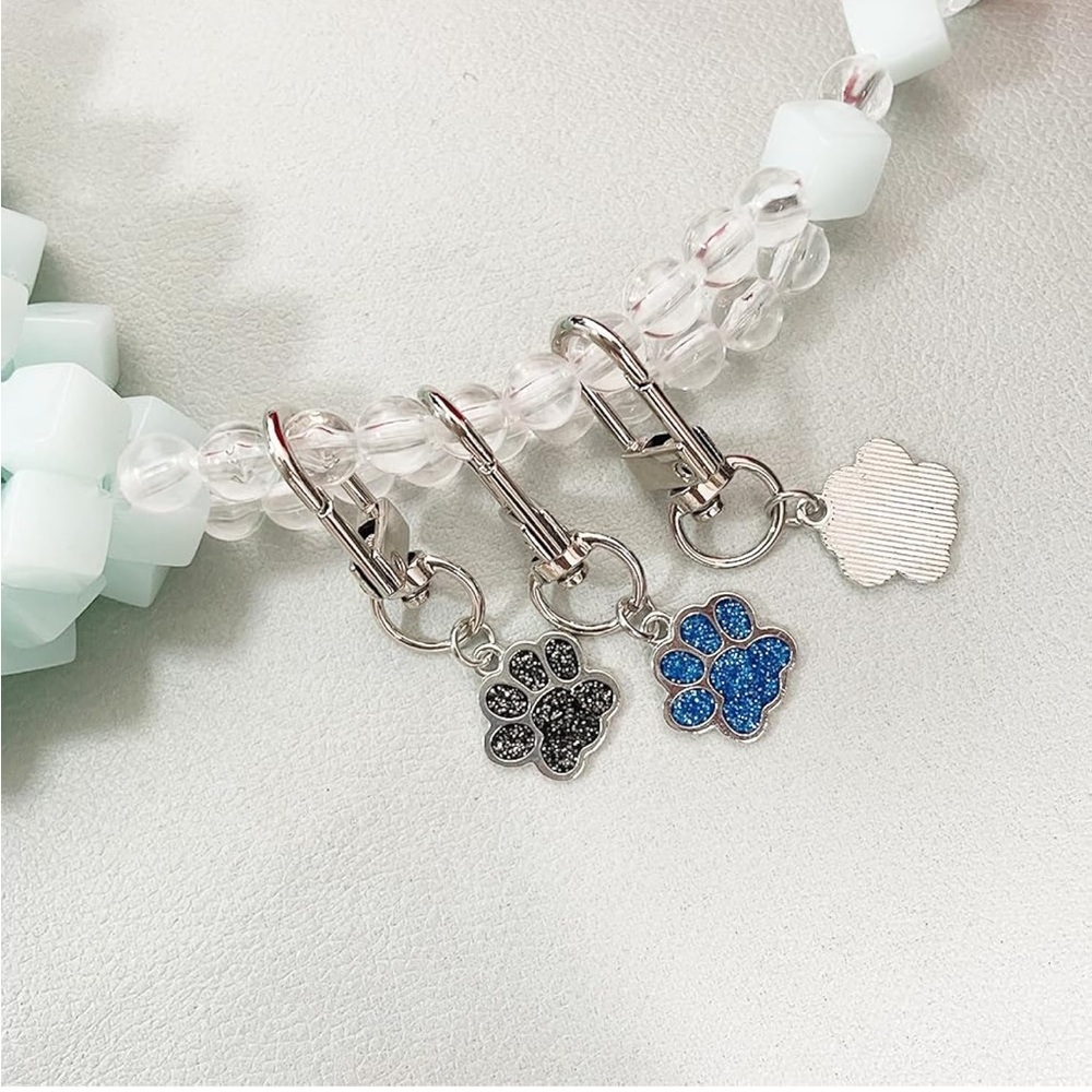 Key Chain Paw Print Women’s Bag Charm Black Car Ring Pendant Purse Backpack New - Picture 4 of 8